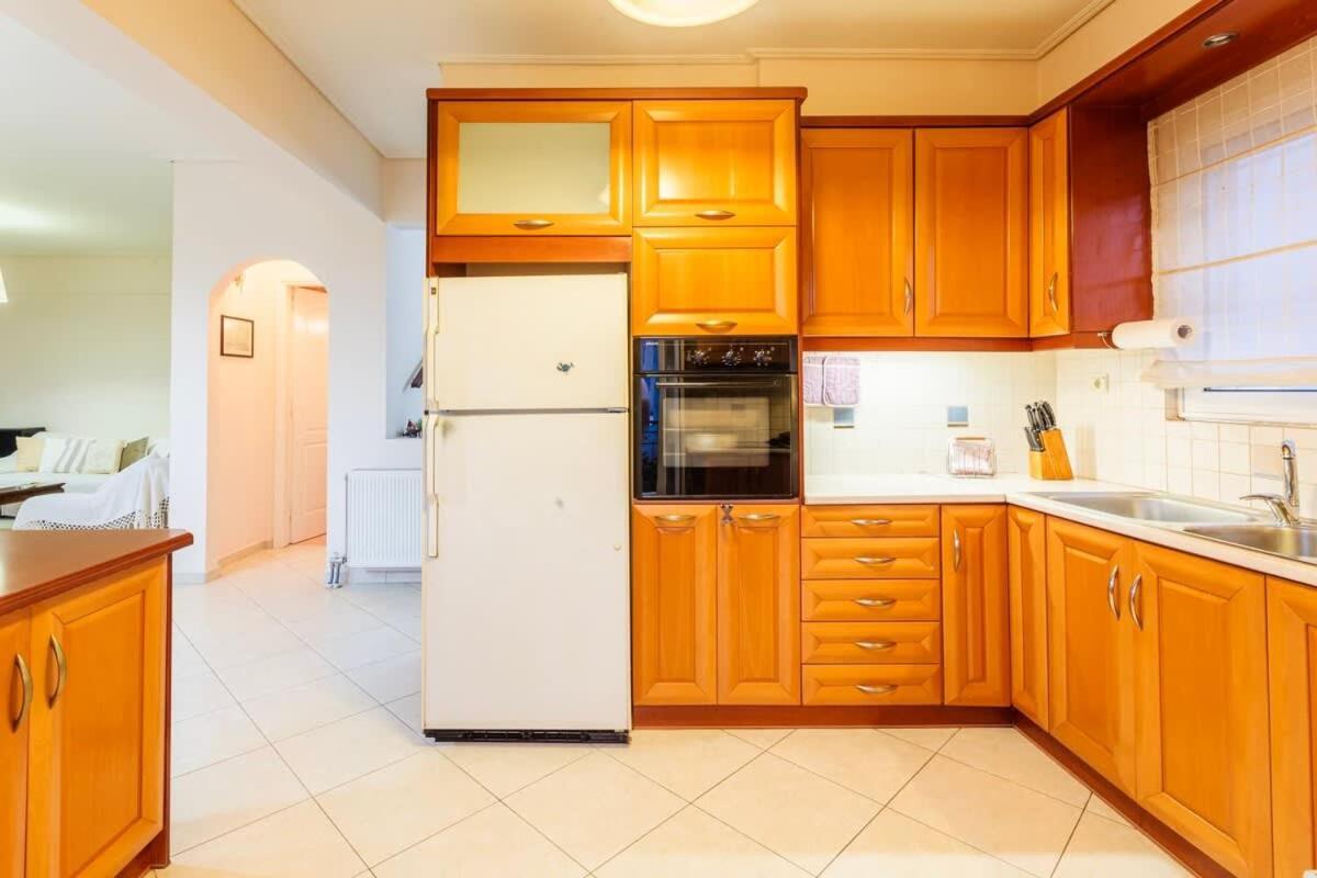 Spacious Urban Haven-Family Home, Perfect Location Kalamata Zewnętrze zdjęcie