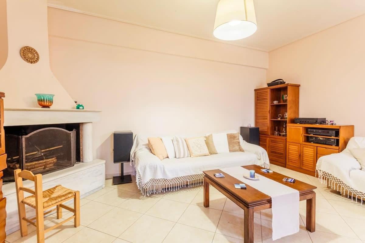 Spacious Urban Haven-Family Home, Perfect Location Kalamata Zewnętrze zdjęcie