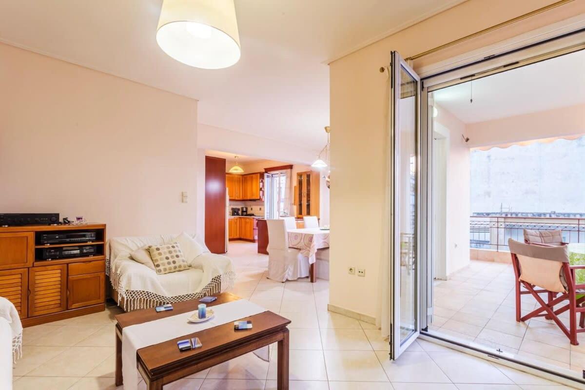 Spacious Urban Haven-Family Home, Perfect Location Kalamata Zewnętrze zdjęcie