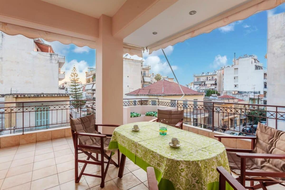 Spacious Urban Haven-Family Home, Perfect Location Kalamata Zewnętrze zdjęcie